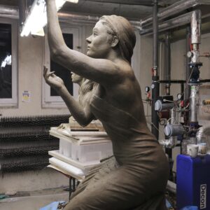 Veronika-Bianchi-Sculpture